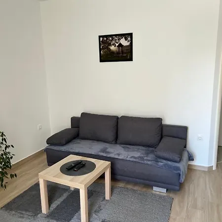 Sunrise With Private Parking * 풀라