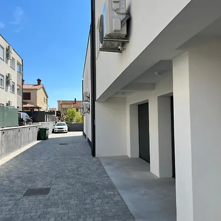 Apartman Sunrise With Private Parking Pula