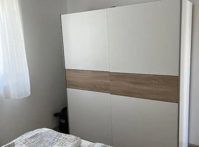 아파트 Sunrise With Private Parking