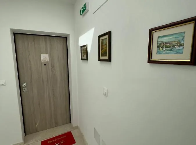 Sunrise With Private Parking Apartman Pula