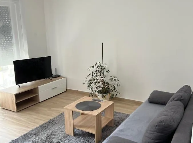 Sunrise With Private Parking