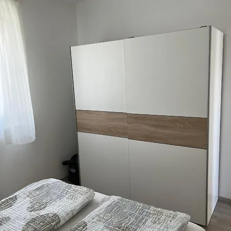 Apartment Sunrise With Private Parking