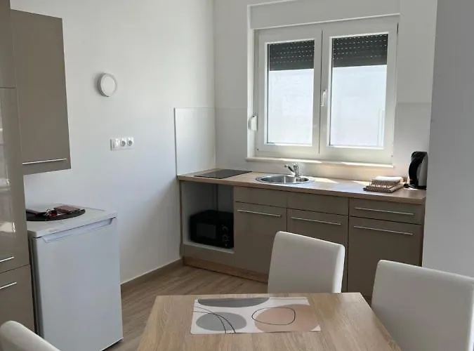 Appartement Sunrise With Private Parking Pula