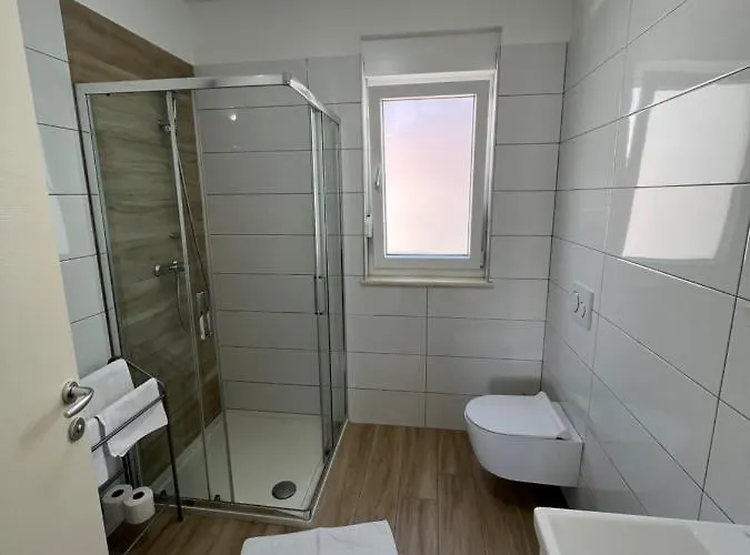 Sunrise With Private Parking Appartement
